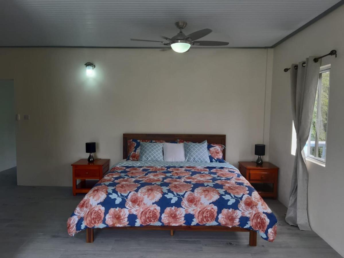 Tranquility Suites- Feels Like Home Choiseul 外观 照片