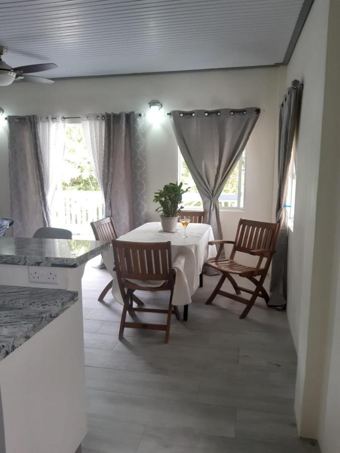 Tranquility Suites- Feels Like Home Choiseul 外观 照片