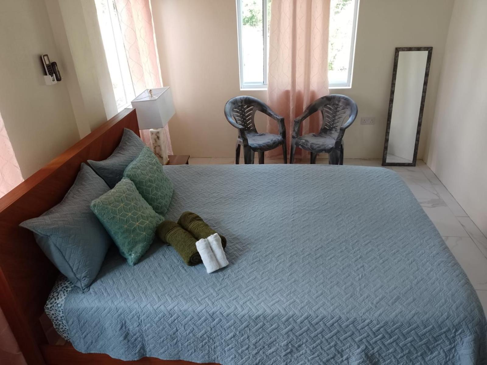 Tranquility Suites- Feels Like Home Choiseul 外观 照片