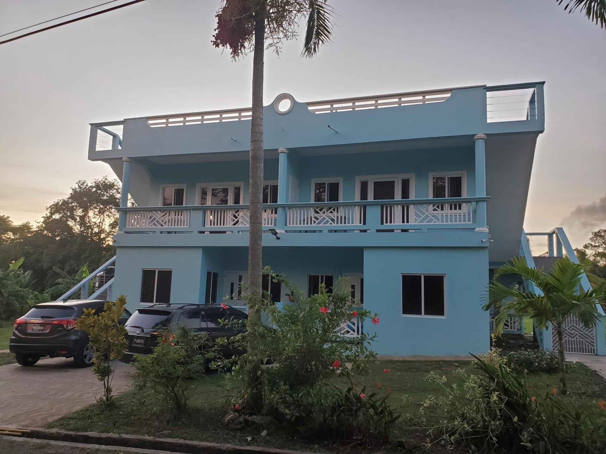 Tranquility Suites- Feels Like Home Choiseul 外观 照片